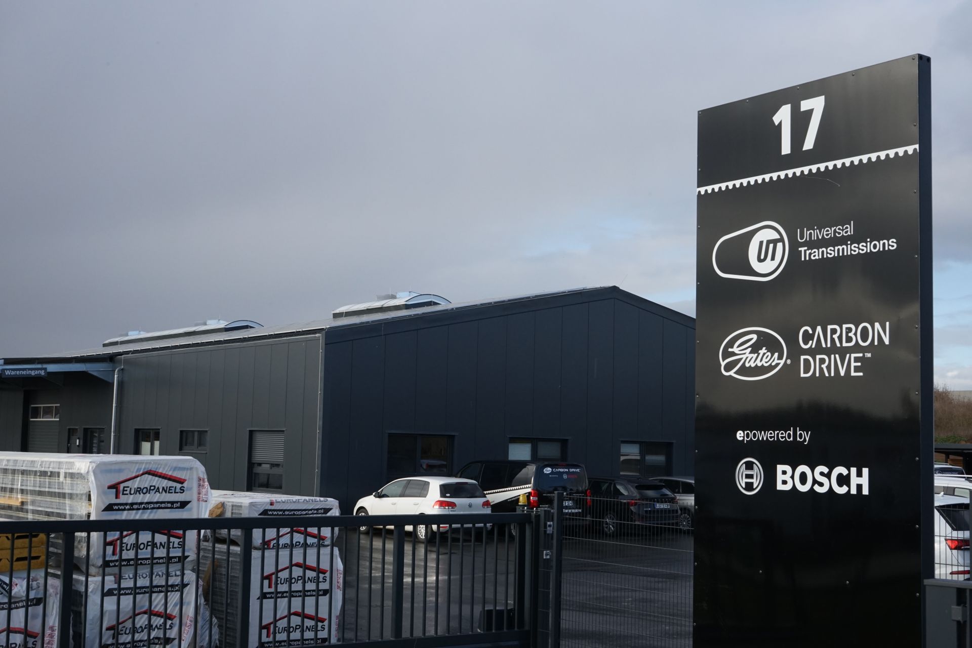 Universal Transmissions GmbH Relaunch