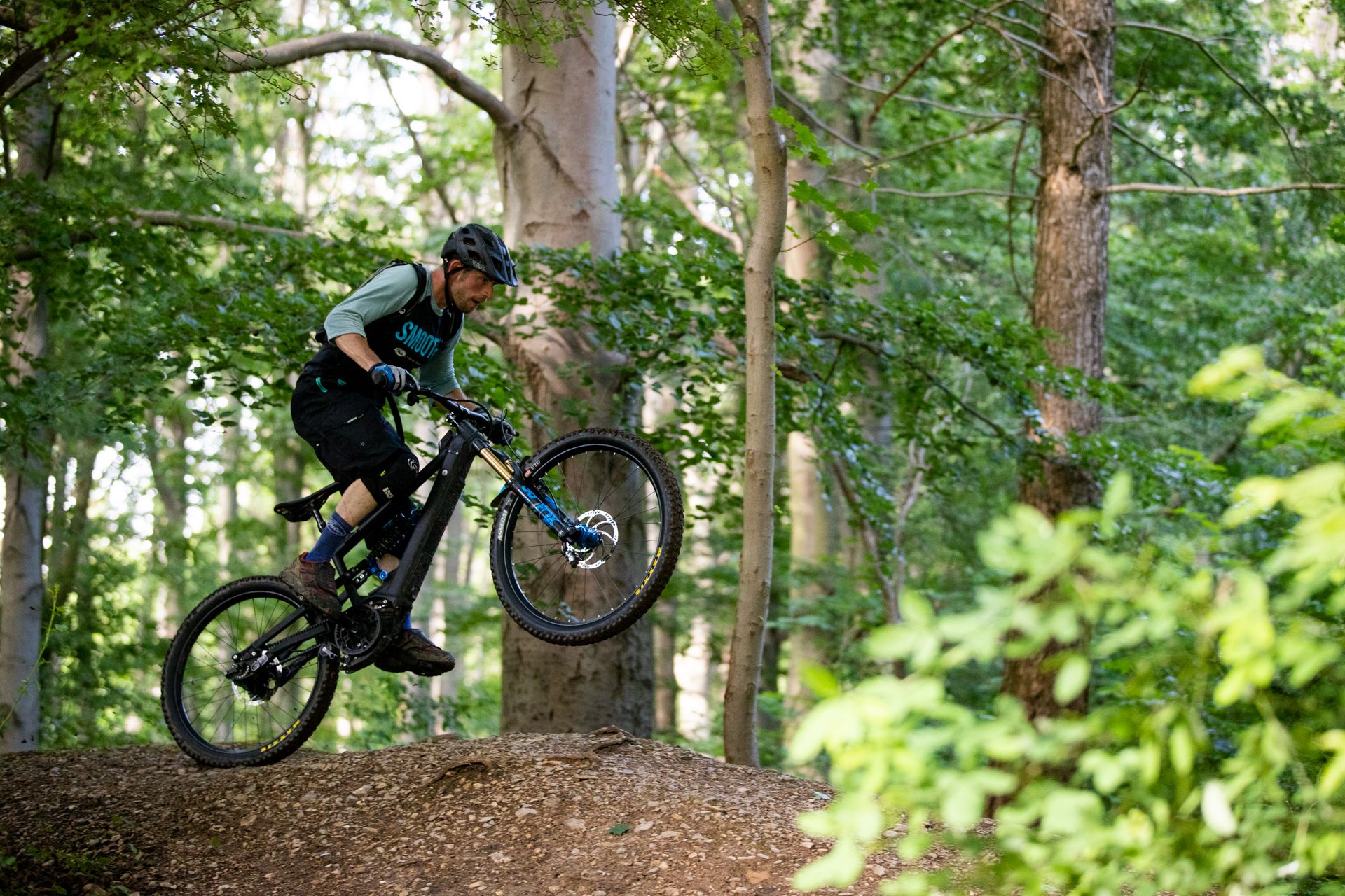 Universal Transmissions GmbH Gates Carbon Drive Shop Europa